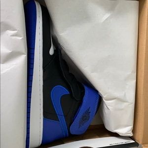 Jordan 1 HiFlyease kids size 4.5